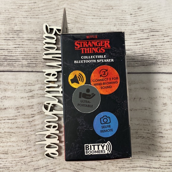 Stranger Things Nexflix Experience VIP Exclusive Bluetooth Speaker Dustin 1 - Picture 3 of 7